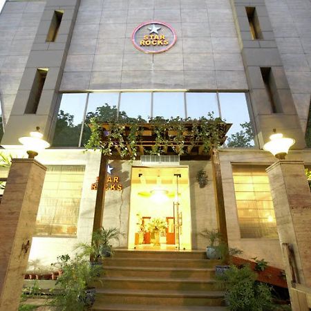 Hotel Star Rocks New Delhi Buitenkant foto